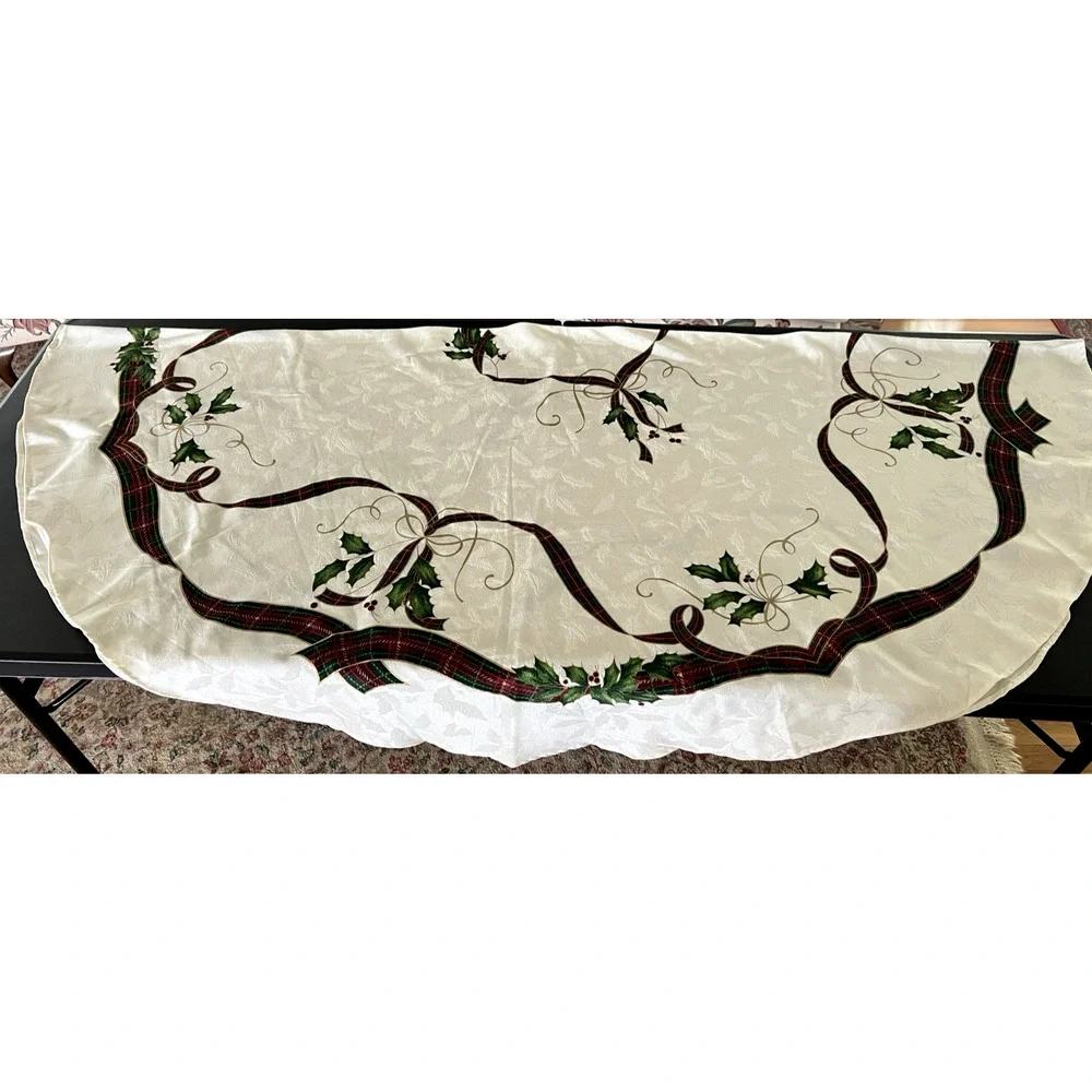 Lenox For The Holidays Nouveau Christmas Tablecloth 70